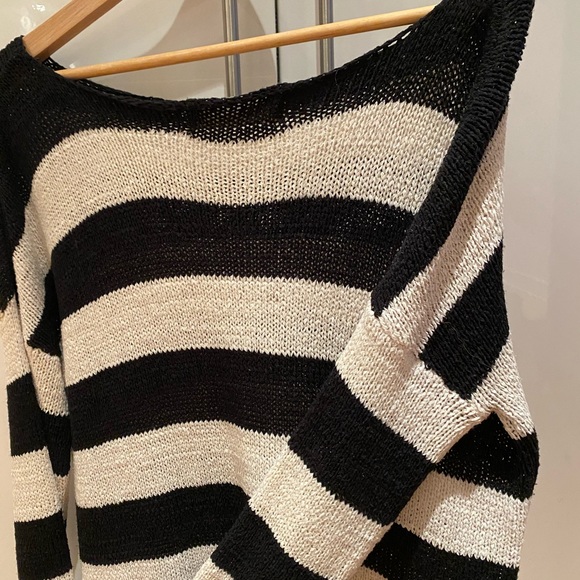Zara Knit - Picture 4 of 4